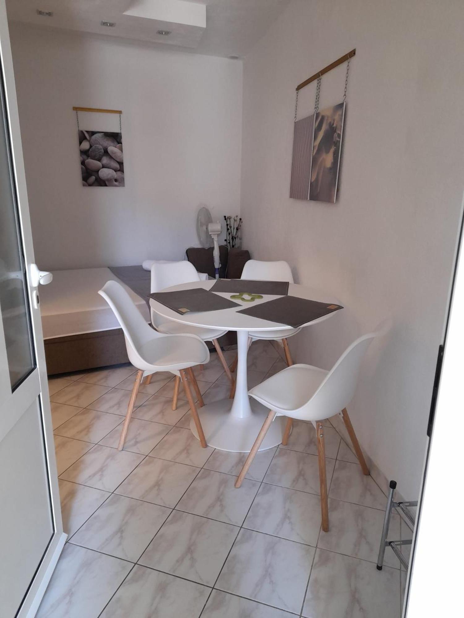 Apartments Malou Башка-Вода Номер фото