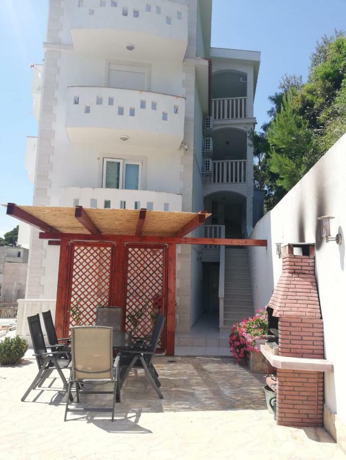 Apartments Malou Башка-Вода Екстер'єр фото